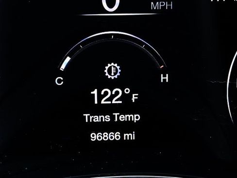 Used 2019 Jeep Grand Cherokee Laredo image 20