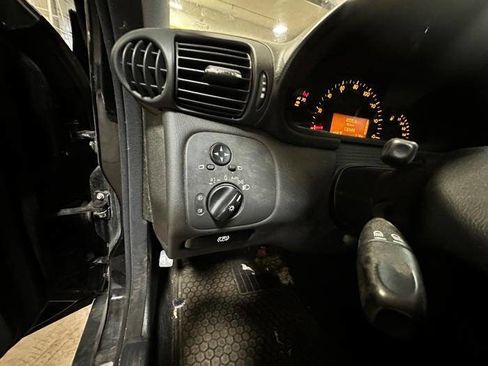 Used 2004 Mercedes-Benz C 240 4MATIC Sedan image 38