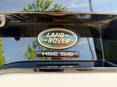 Used 2018 Land Rover Discovery HSE Luxury image 10