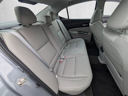 Used 2015 Acura TLX FWD image 19