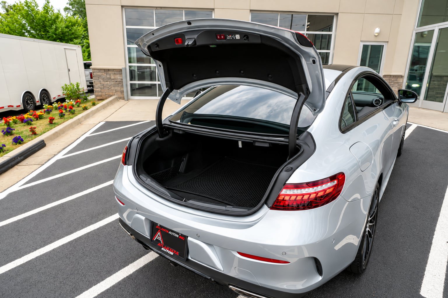 Used 2023 Mercedes-Benz E 450 Coupe image 13
