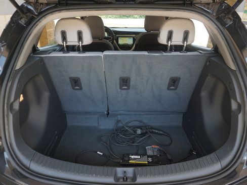 Used 2020 Chevrolet Bolt LT image 18