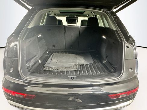 Used 2023 Audi Q5 2.0T Premium w/ Convenience Package AWD/4WD image 30