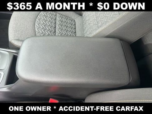 Used 2024 Chevrolet Equinox LT FWD image 24