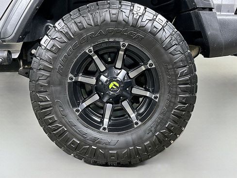 Used 2020 Jeep Wrangler Unlimited Sport image 30