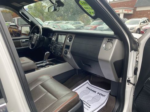 Used 2016 Ford Expedition King Ranch image 19