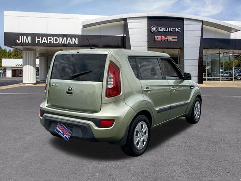 Used 2013 Kia Soul FWD image 7