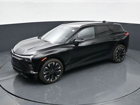 Used 2025 Chevrolet Blazer EV RS image 28