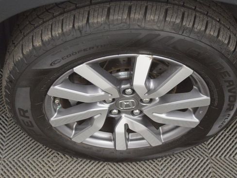 Used 2018 Honda Pilot Elite image 21