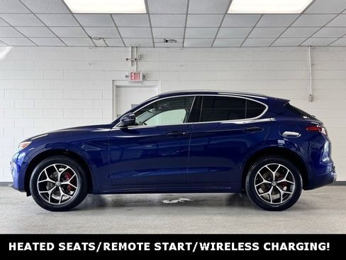 Used 2021 Alfa Romeo Stelvio Ti image 4