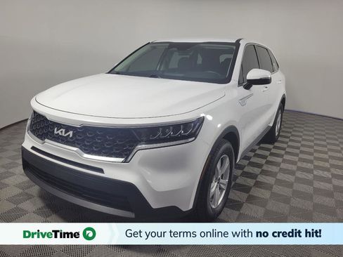 Used 2022 Kia Sorento LX image 1