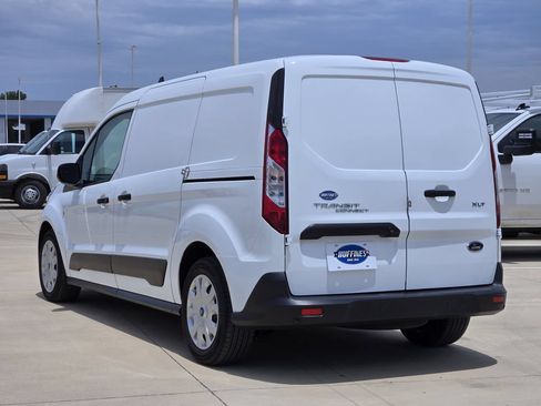 Used 2023 Ford Transit Connect XLT FWD image 5