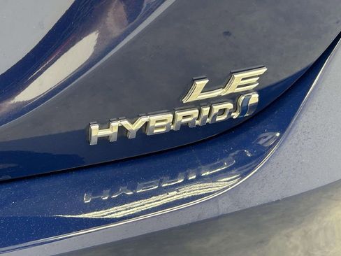 Used 2024 Toyota Camry LE FWD image 10