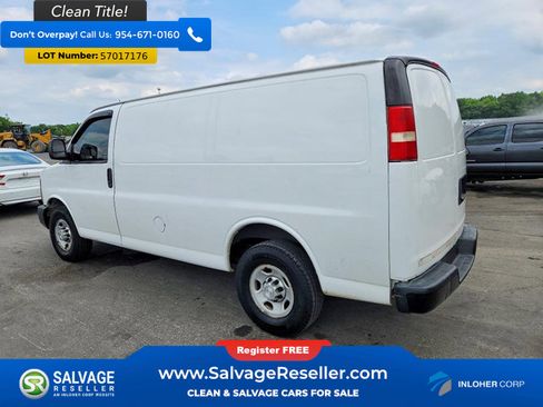 Used 2015 Chevrolet Express 2500 RWD image 3