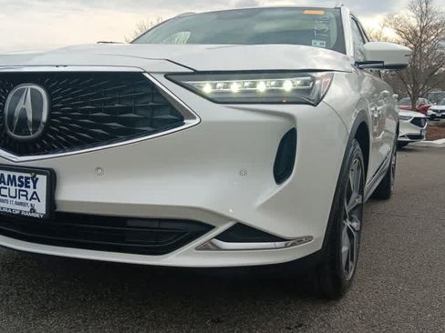 Used 2023 Acura MDX SH-AWD w/ Technology Package image 10