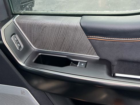 Certified 2024 Ford F250 Platinum image 17