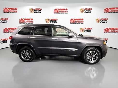 Used 2020 Jeep Grand Cherokee Limited AWD/4WD image 18