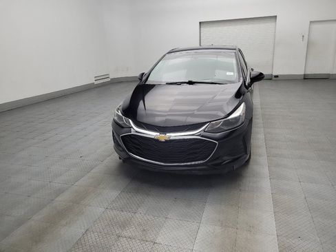 Used 2019 Chevrolet Cruze LT w/ Convenience Package image 15
