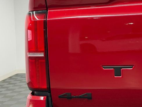 New 2026 Toyota Tacoma TRD Off-Road AWD/4WD image 12