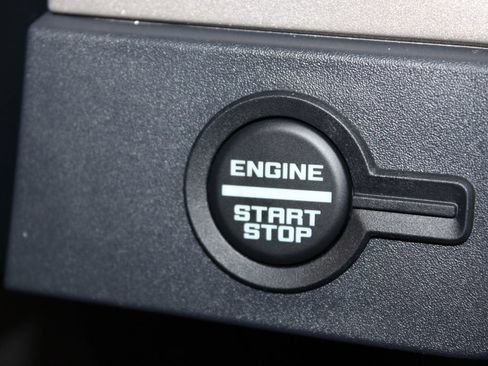 New 2026 Ford Bronco Outer Banks AWD/4WD image 38