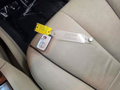 Used 2009 Toyota Venza FWD image 34