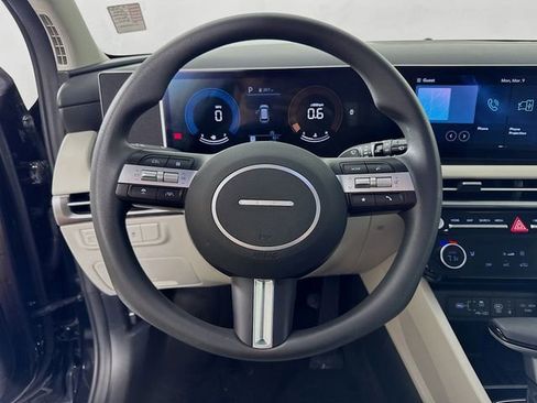 Certified 2025 Hyundai Tucson SEL image 14