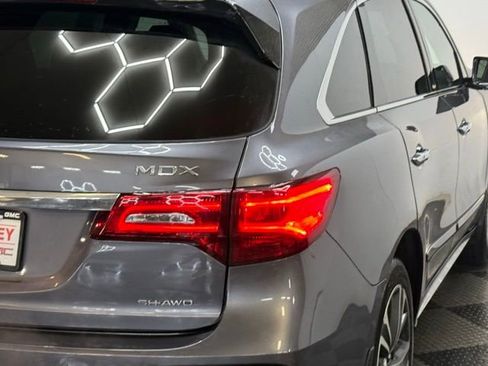 Used 2020 Acura MDX SH-AWD w/ Technology Package image 9