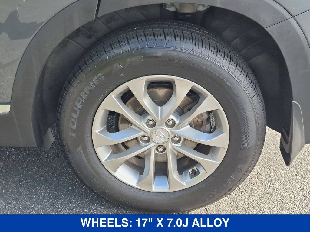 Used 2020 Hyundai Santa Fe SE AWD/4WD image 9