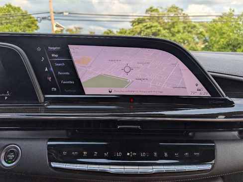 Used 2021 Cadillac Escalade Premium Luxury w/ LPO, Radiant Package AWD/4WD image 29