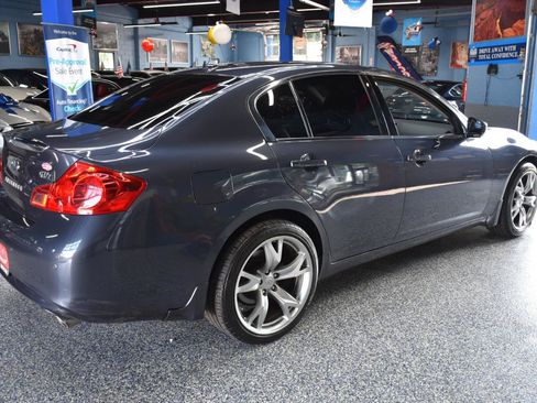 Used 2011 INFINITI G37 x Sedan w/ Premium Pkg AWD/4WD image 4