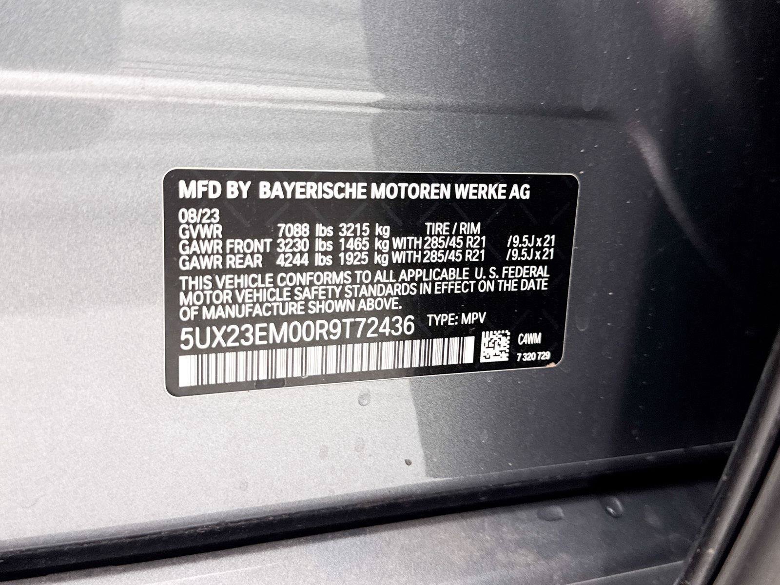 Used 2024 BMW X7 xDrive40i w/ Premium Package AWD/4WD image 38