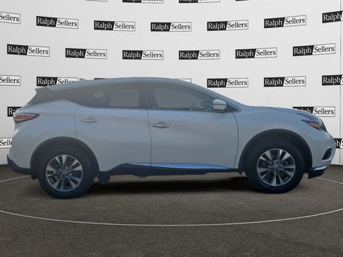 Used 2018 Nissan Murano S image 7