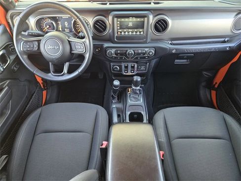 Used 2018 Jeep Wrangler Sport S image 23