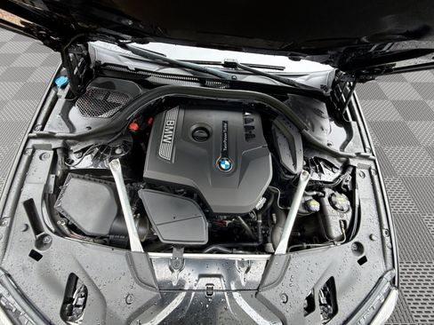 Used 2018 BMW 530i xDrive w/ Premium Package AWD/4WD image 18