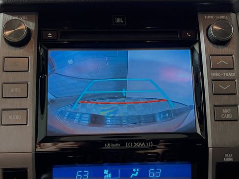 Used 2018 Toyota Tundra Limited w/ Limited Premium Package image 28