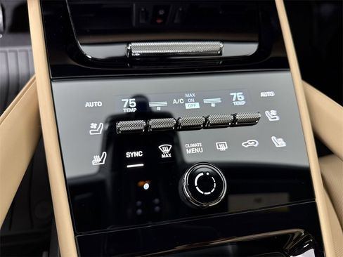 New 2026 Porsche Cayenne Coupe image 31