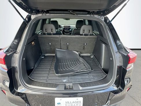 Used 2021 Chevrolet TrailBlazer RS w/ Technology Package FWD image 25
