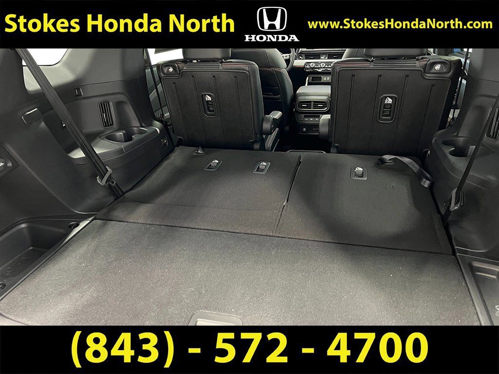 New 2025 Honda Pilot TrailSport image 32