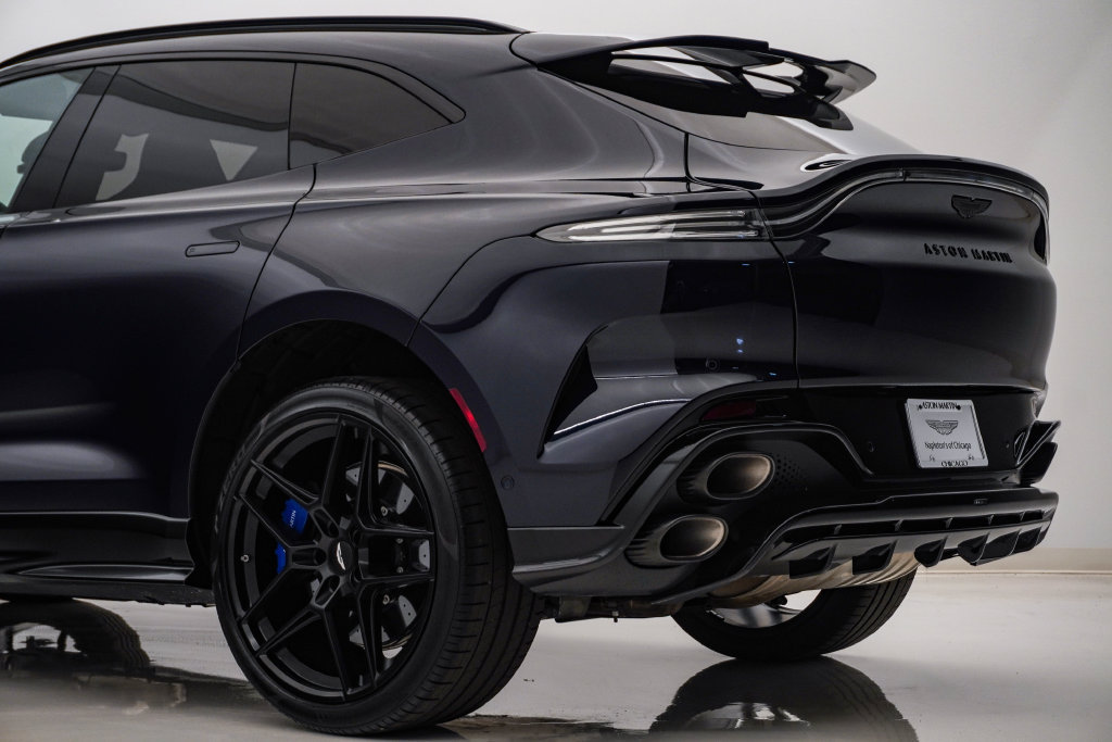 Used 2026 Aston Martin DBX 707 AWD/4WD image 11