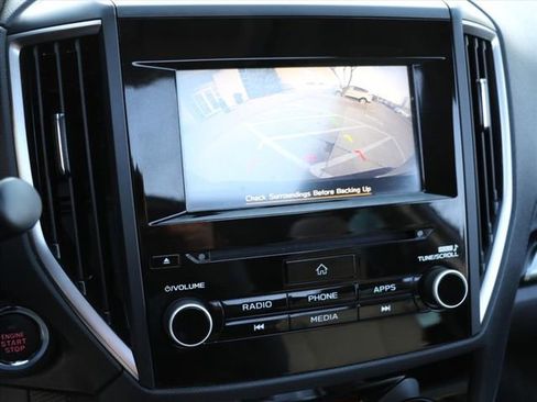 Used 2023 Subaru Forester Premium image 24