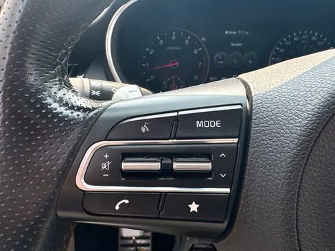 Used 2023 Kia Stinger GT2 AWD/4WD image 19
