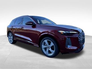 New 2025 Audi Q5 Prestige video 2