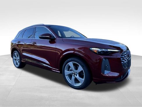 New 2025 Audi Q5 Prestige image 2