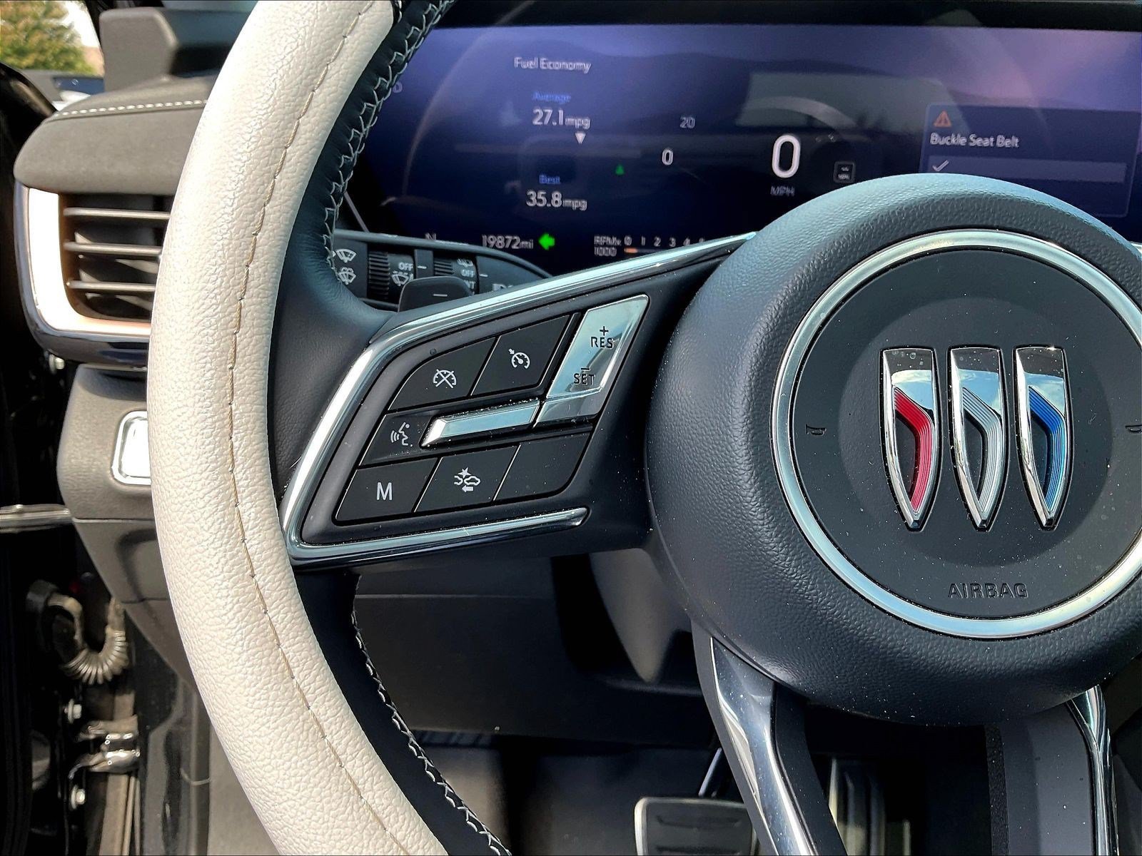 Used 2024 Buick Envision Sport Touring AWD/4WD image 11