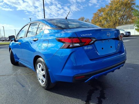 Used 2024 Nissan Versa S w/ Trunk Package image 27