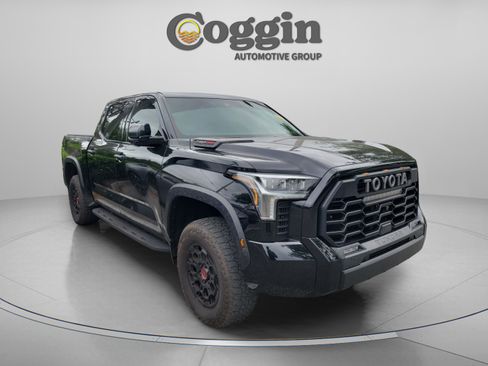 Used 2025 Toyota Tundra TRD Pro AWD/4WD image 4