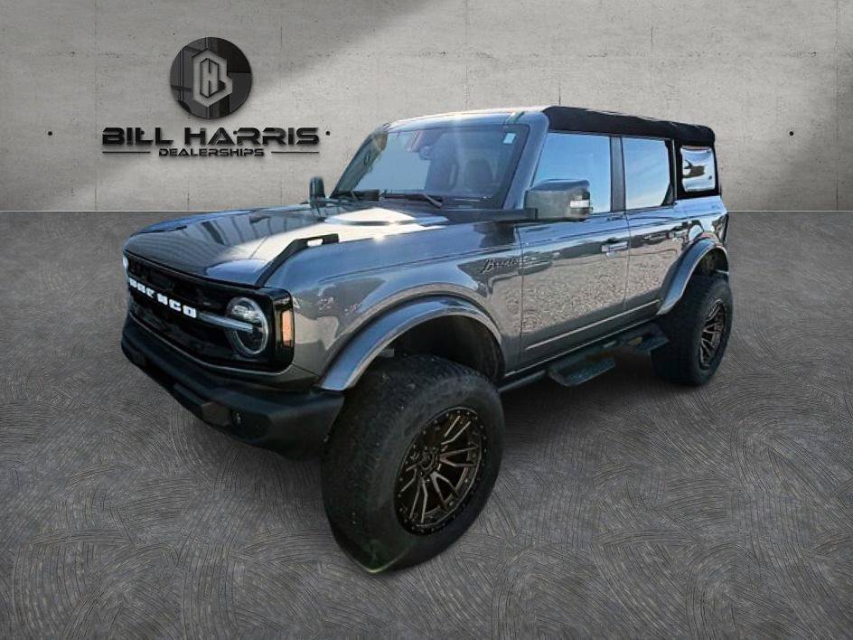 Used 2023 Ford Bronco Outer Banks AWD/4WD image 1