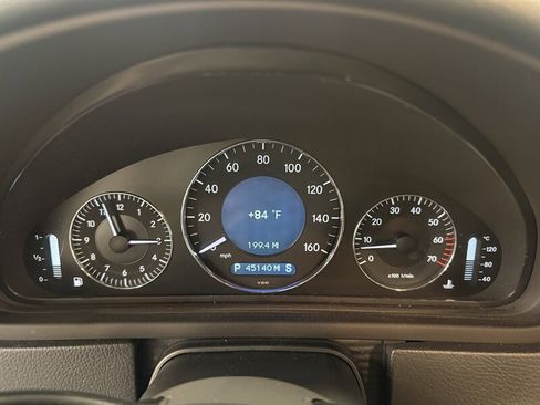 Used 2004 Mercedes-Benz CLK 320 Coupe image 22