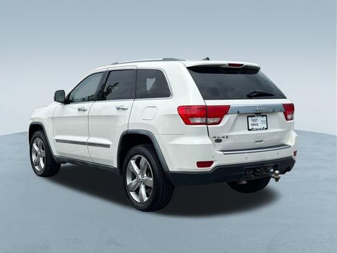 Used 2012 Jeep Grand Cherokee Overland AWD/4WD image 5