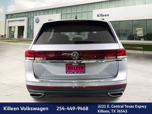 New 2026 Volkswagen Atlas SE image 6